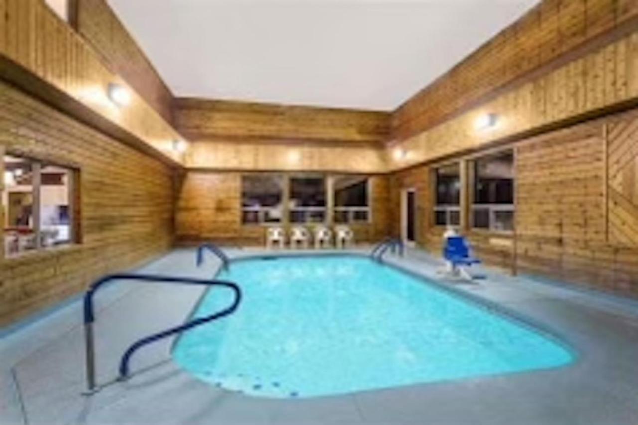 Pinetop Studio Suites Exteriör bild