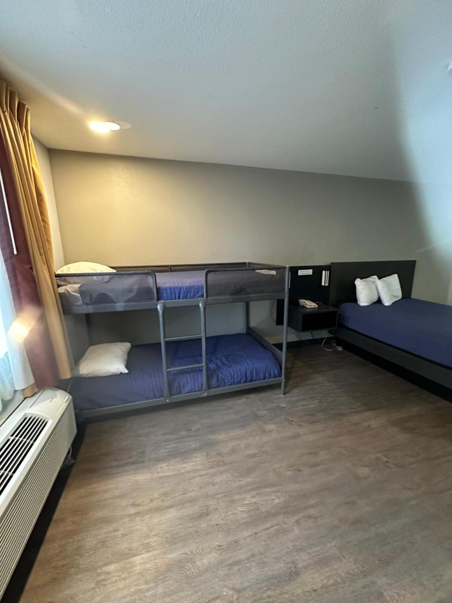 Pinetop Studio Suites Exteriör bild