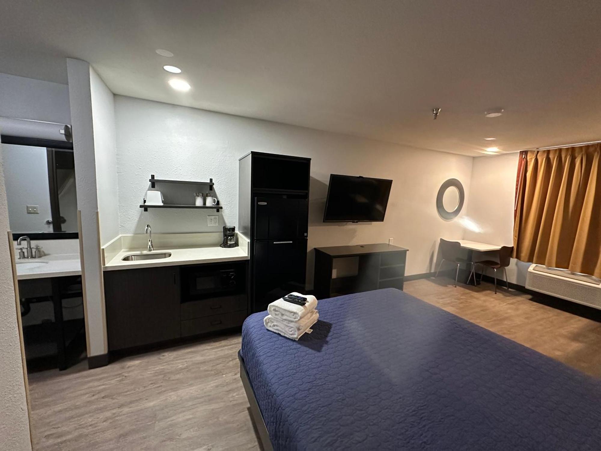 Pinetop Studio Suites Exteriör bild