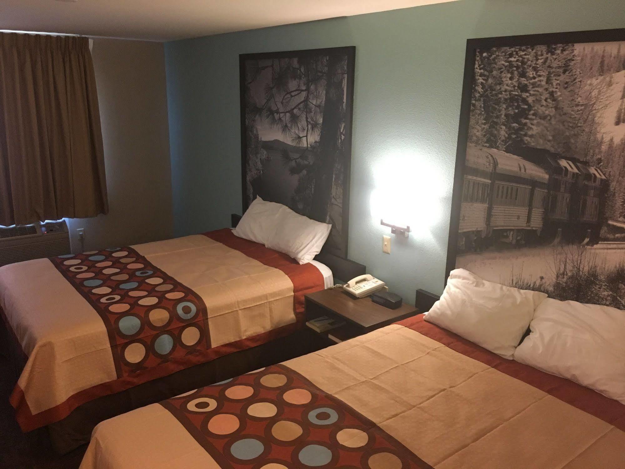 Pinetop Studio Suites Exteriör bild